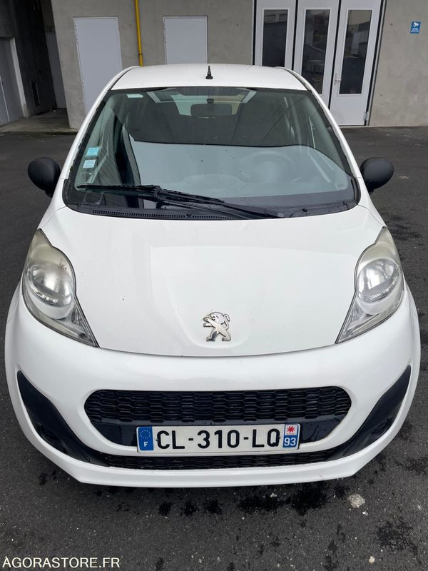 PEUGEOT 107 CL-310-LQ - Automobil: slika PEUGEOT 107 CL-310-LQ - Automobil PEUGEOT 107 CL-310-LQ - Automobil: slika PEUGEOT 107 CL-310-LQ - Automobil