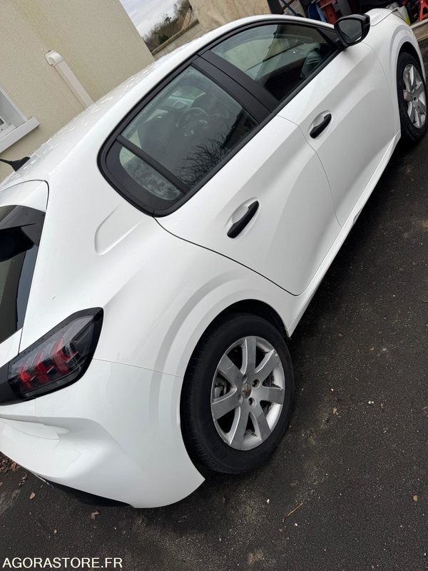 PEUGEOT - 208 - 2022 / 88000 KM - Automobil: slika PEUGEOT - 208 - 2022 / 88000 KM - Automobil PEUGEOT - 208 - 2022 / 88000 KM - Automobil: slika PEUGEOT - 208 - 2022 / 88000 KM - Automobil