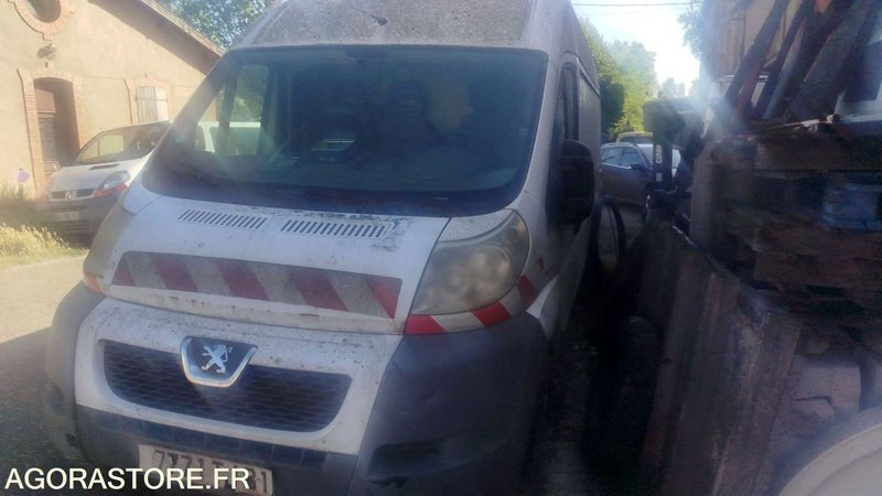 PEUGEOT BOXER - 2008 - Furgon: slika PEUGEOT BOXER - 2008 - Furgon PEUGEOT BOXER - 2008 - Furgon: slika PEUGEOT BOXER - 2008 - Furgon