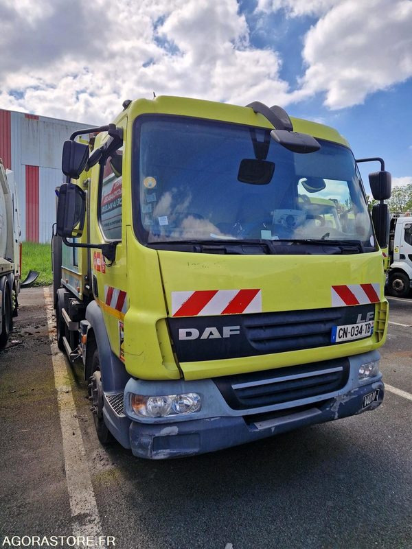 PORTEUR BOM 12T DAF FAUN - 2012 - Kamion za odvoz smeća: slika PORTEUR BOM 12T DAF FAUN - 2012 - Kamion za odvoz smeća PORTEUR BOM 12T DAF FAUN - 2012 - Kamion za odvoz smeća: slika PORTEUR BOM 12T DAF FAUN - 2012 - Kamion za odvoz smeća