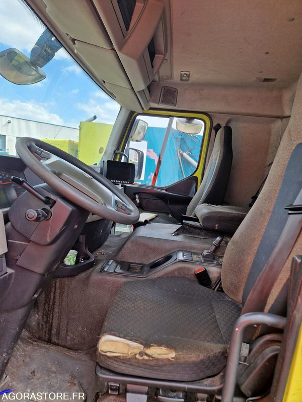 PORTEUR BOM 26T VOLVO GEESINK - 2014 - 154700kms - Kamion za odvoz smeća: slika PORTEUR BOM 26T VOLVO GEESINK - 2014 - 154700kms - Kamion za odvoz smeća PORTEUR BOM 26T VOLVO GEESINK - 2014 - 154700kms - Kamion za odvoz smeća: slika PORTEUR BOM 26T VOLVO GEESINK - 2014 - 154700kms - Kamion za odvoz smeća