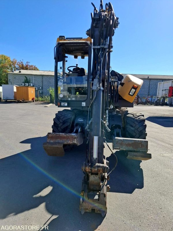 Pelle sur pneus MECALAC 12MTX - N° série  42770 - 2014 - 11400 heures - Bager: slika  Pelle sur pneus MECALAC 12MTX - N° série  42770 - 2014 - 11400 heures - Bager Pelle sur pneus MECALAC 12MTX - N° série  42770 - 2014 - 11400 heures - Bager: slika  Pelle sur pneus MECALAC 12MTX - N° série  42770 - 2014 - 11400 heures - Bager