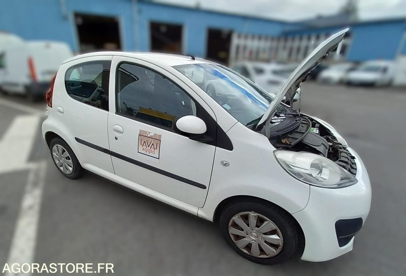 Peugeot 107- CZ681SJ - Automobil: slika Peugeot 107- CZ681SJ - Automobil Peugeot 107- CZ681SJ - Automobil: slika Peugeot 107- CZ681SJ - Automobil