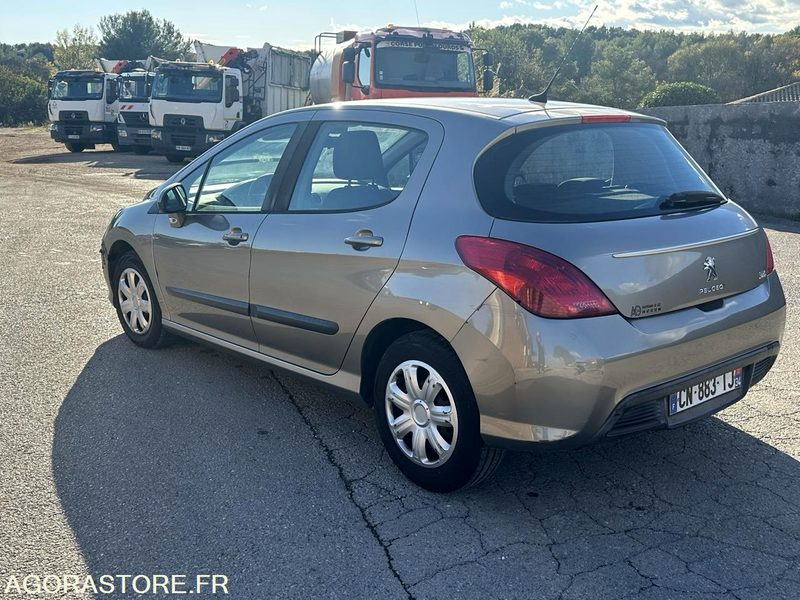 Peugeot 308 - Automobil: slika Peugeot 308 - Automobil Peugeot 308 - Automobil: slika Peugeot 308 - Automobil