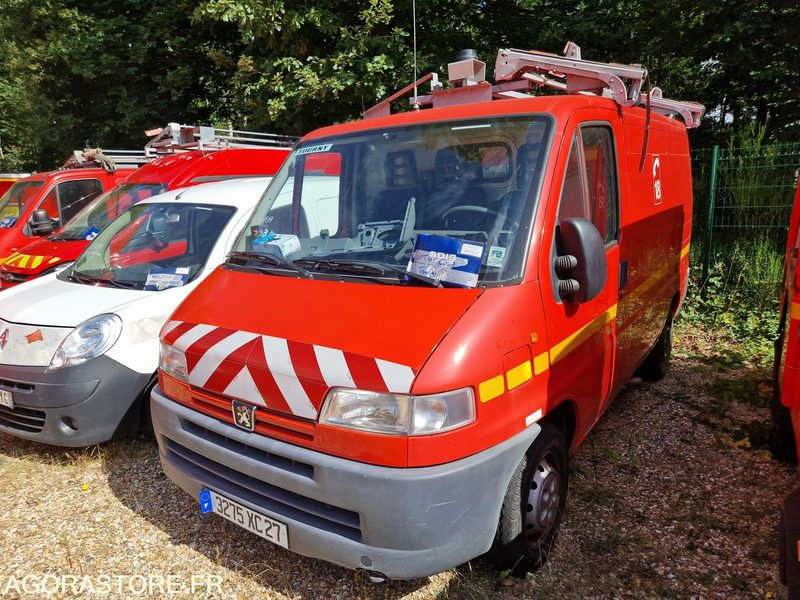 Peugeot Boxer- 2000 - 43336 - 3275XC27 - Furgon: slika Peugeot Boxer- 2000 - 43336 - 3275XC27 - Furgon Peugeot Boxer- 2000 - 43336 - 3275XC27 - Furgon: slika Peugeot Boxer- 2000 - 43336 - 3275XC27 - Furgon