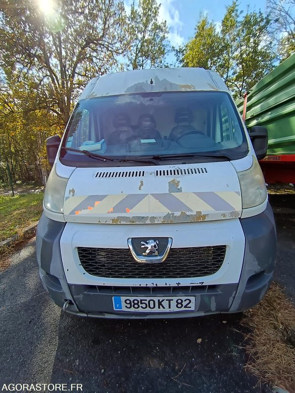 Peugeot Boxer 2007 - Furgon: slika  Peugeot Boxer 2007 - Furgon Peugeot Boxer 2007 - Furgon: slika  Peugeot Boxer 2007 - Furgon