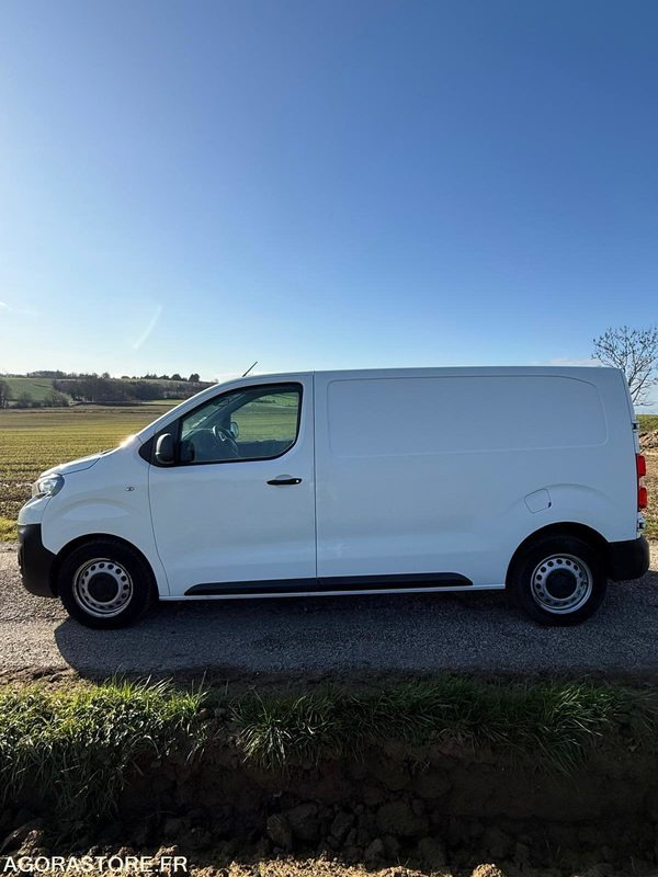 Mali kombi Peugeot Expert 2L HDI 122CH 1ER MAIN 179.000KM SUPER ÉTAT: slika Mali kombi Peugeot Expert 2L HDI 122CH 1ER MAIN 179.000KM SUPER ÉTAT