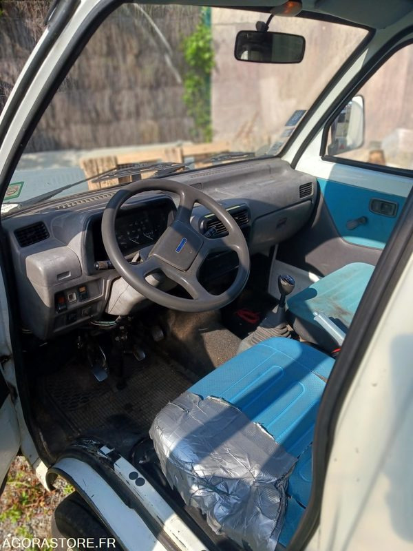 Piaggio Porter 90787 kms 2009 - Mali kamion kiper: slika Piaggio Porter 90787 kms 2009 - Mali kamion kiper Piaggio Porter 90787 kms 2009 - Mali kamion kiper: slika Piaggio Porter 90787 kms 2009 - Mali kamion kiper