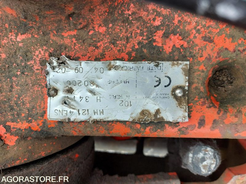 Charrue 4 corps Kuhn Master 121 - Poljoprivredni strojevi: slika Charrue 4 corps Kuhn Master 121 - Poljoprivredni strojevi Charrue 4 corps Kuhn Master 121 - Poljoprivredni strojevi: slika Charrue 4 corps Kuhn Master 121 - Poljoprivredni strojevi