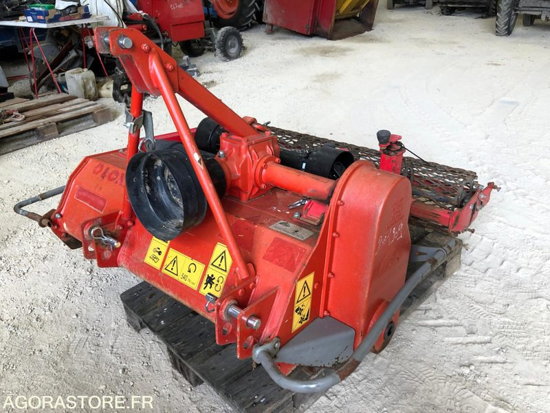 Enfouisseur de pierres DAIRON RD100NIV pour micro tracteur 22-35CV - Poljoprivredni strojevi: slika Enfouisseur de pierres DAIRON RD100NIV pour micro tracteur 22-35CV - Poljoprivredni strojevi Enfouisseur de pierres DAIRON RD100NIV pour micro tracteur 22-35CV - Poljoprivredni strojevi: slika Enfouisseur de pierres DAIRON RD100NIV pour micro tracteur 22-35CV - Poljoprivredni strojevi