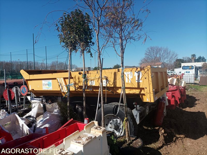 Remorque TP12 Lambert - Poljoprivredni strojevi: slika Remorque TP12 Lambert - Poljoprivredni strojevi Remorque TP12 Lambert - Poljoprivredni strojevi: slika Remorque TP12 Lambert - Poljoprivredni strojevi