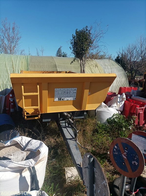 Remorque TP12 Lambert - Poljoprivredni strojevi: slika Remorque TP12 Lambert - Poljoprivredni strojevi Remorque TP12 Lambert - Poljoprivredni strojevi: slika Remorque TP12 Lambert - Poljoprivredni strojevi