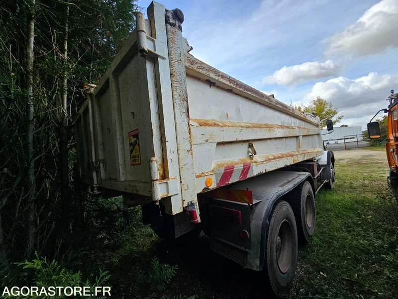 Porteur benne Renault C260 - 1985 - 356393km - BQ230WS - Kiper: slika Porteur benne Renault C260 - 1985 - 356393km - BQ230WS - Kiper Porteur benne Renault C260 - 1985 - 356393km - BQ230WS - Kiper: slika Porteur benne Renault C260 - 1985 - 356393km - BQ230WS - Kiper