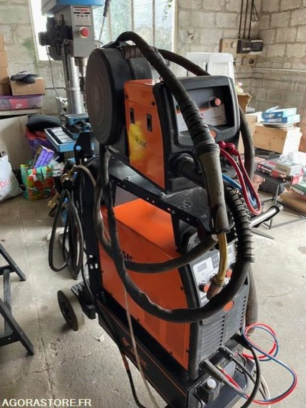 Poste a souder Jasic 350 multi process + consommables - Građevinska oprema: slika Poste a souder Jasic 350 multi process + consommables - Građevinska oprema Poste a souder Jasic 350 multi process + consommables - Građevinska oprema: slika Poste a souder Jasic 350 multi process + consommables - Građevinska oprema