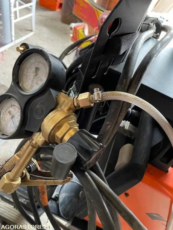 Poste a souder Jasic 350 multi process + consommables - Građevinska oprema: slika Poste a souder Jasic 350 multi process + consommables - Građevinska oprema Poste a souder Jasic 350 multi process + consommables - Građevinska oprema: slika Poste a souder Jasic 350 multi process + consommables - Građevinska oprema