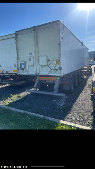 SEMI-REMORQUE TRAILOR - 1994 - Prikolica: slika SEMI-REMORQUE TRAILOR - 1994 - Prikolica SEMI-REMORQUE TRAILOR - 1994 - Prikolica: slika SEMI-REMORQUE TRAILOR - 1994 - Prikolica