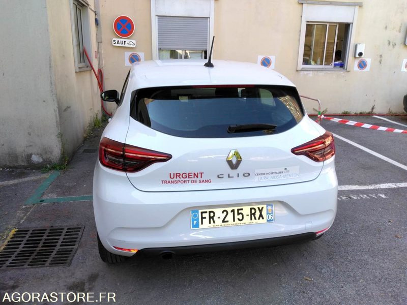 RENAULT CLIO 195977 kms 2020 - Automobil: slika RENAULT CLIO 195977 kms 2020 - Automobil RENAULT CLIO 195977 kms 2020 - Automobil: slika RENAULT CLIO 195977 kms 2020 - Automobil