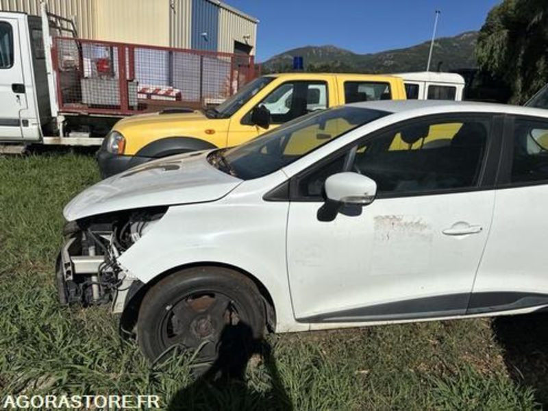 RENAULT CLIO - 2014 - 169502KM - DL008WA - Automobil: slika RENAULT CLIO - 2014 - 169502KM - DL008WA - Automobil RENAULT CLIO - 2014 - 169502KM - DL008WA - Automobil: slika RENAULT CLIO - 2014 - 169502KM - DL008WA - Automobil