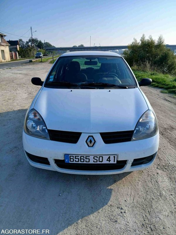 RENAULT CLIO II 1.5 DCI DE 2008 - Automobil: slika RENAULT CLIO II 1.5 DCI DE 2008 - Automobil RENAULT CLIO II 1.5 DCI DE 2008 - Automobil: slika RENAULT CLIO II 1.5 DCI DE 2008 - Automobil