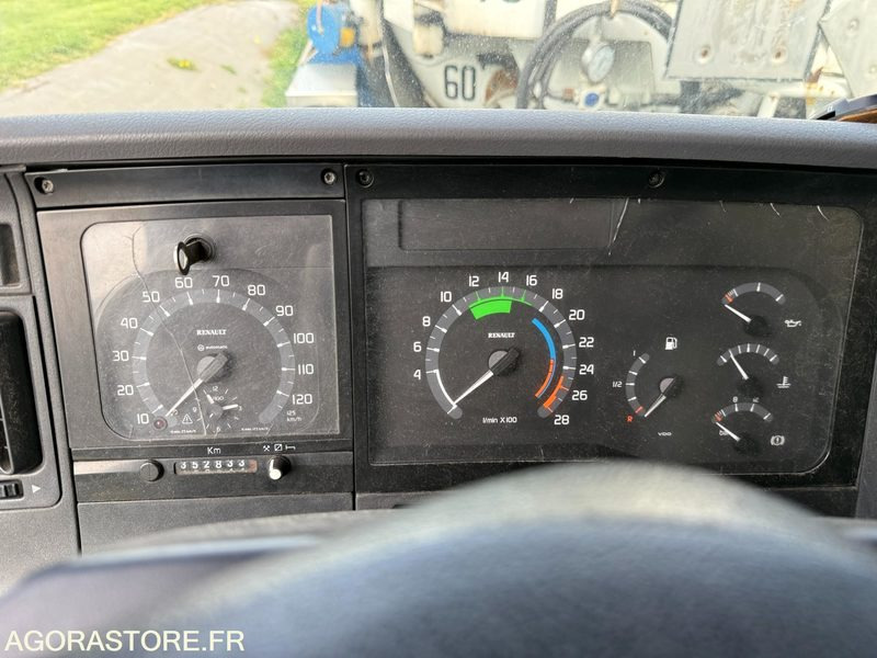 RENAULT HYDROCUREUR ADR 2646-YC-49 VENTE EXPORT EXCLUSIVEMENT - Vakum kamion: slika RENAULT HYDROCUREUR ADR 2646-YC-49 VENTE EXPORT EXCLUSIVEMENT - Vakum kamion RENAULT HYDROCUREUR ADR 2646-YC-49 VENTE EXPORT EXCLUSIVEMENT - Vakum kamion: slika RENAULT HYDROCUREUR ADR 2646-YC-49 VENTE EXPORT EXCLUSIVEMENT - Vakum kamion