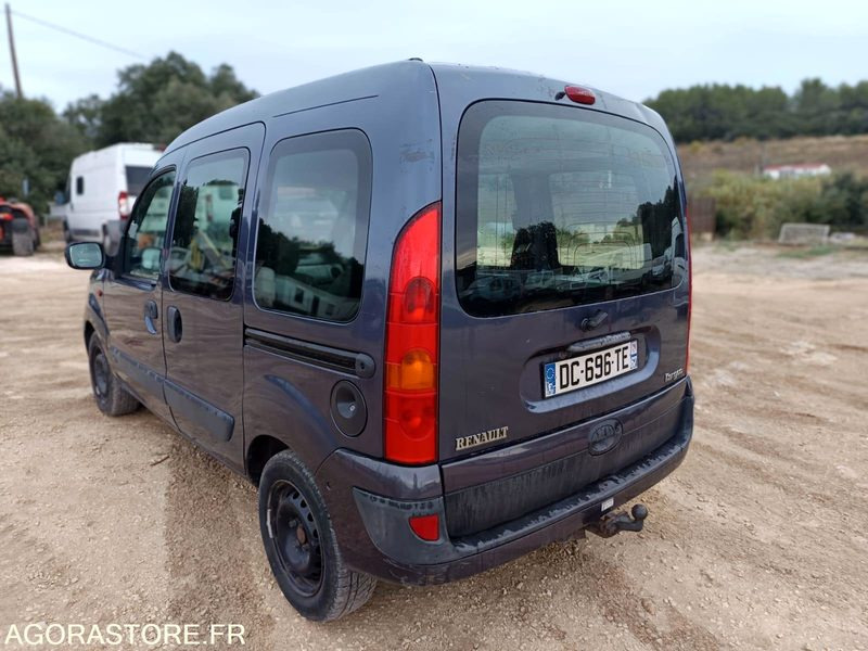 RENAULT KANGOO 1.5 DCI - 2003 - 227000KMS - Automobil: slika RENAULT KANGOO 1.5 DCI - 2003 - 227000KMS - Automobil RENAULT KANGOO 1.5 DCI - 2003 - 227000KMS - Automobil: slika RENAULT KANGOO 1.5 DCI - 2003 - 227000KMS - Automobil