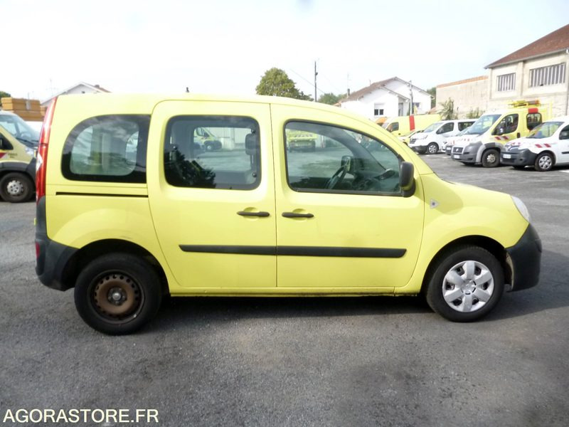 RENAULT KANGOO 1.5 DCI 5 PLACES - Automobil: slika RENAULT KANGOO 1.5 DCI 5 PLACES - Automobil RENAULT KANGOO 1.5 DCI 5 PLACES - Automobil: slika RENAULT KANGOO 1.5 DCI 5 PLACES - Automobil