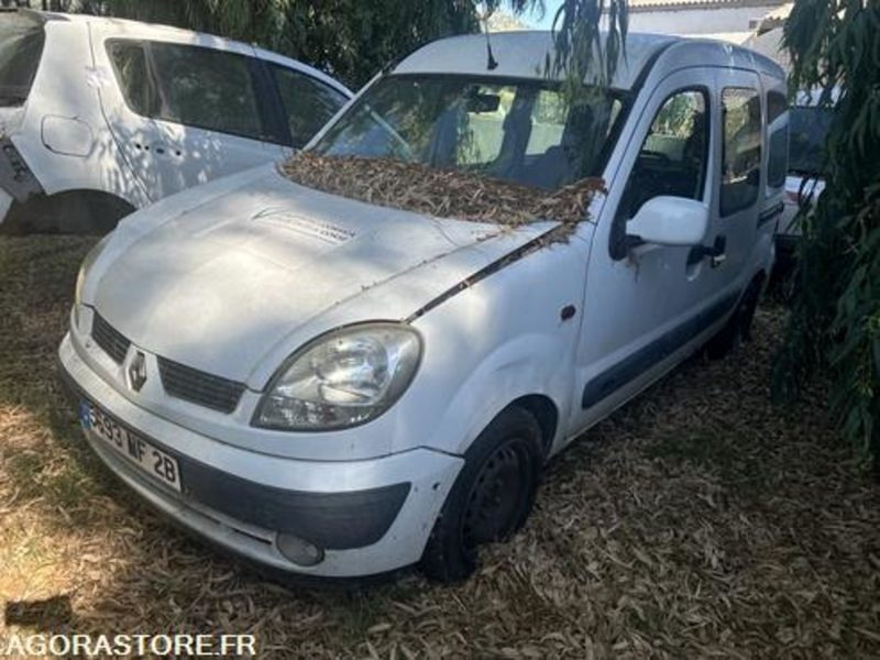 RENAULT KANGOO - 2005 - 260300KM - 5693HF2B - Mali kombi: slika RENAULT KANGOO - 2005 - 260300KM - 5693HF2B - Mali kombi RENAULT KANGOO - 2005 - 260300KM - 5693HF2B - Mali kombi: slika RENAULT KANGOO - 2005 - 260300KM - 5693HF2B - Mali kombi