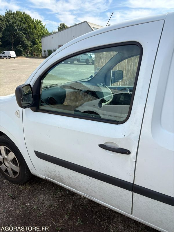 RENAULT KANGOO - 2008 - 290808 KM - Mali kombi: slika RENAULT KANGOO - 2008 - 290808 KM - Mali kombi RENAULT KANGOO - 2008 - 290808 KM - Mali kombi: slika RENAULT KANGOO - 2008 - 290808 KM - Mali kombi