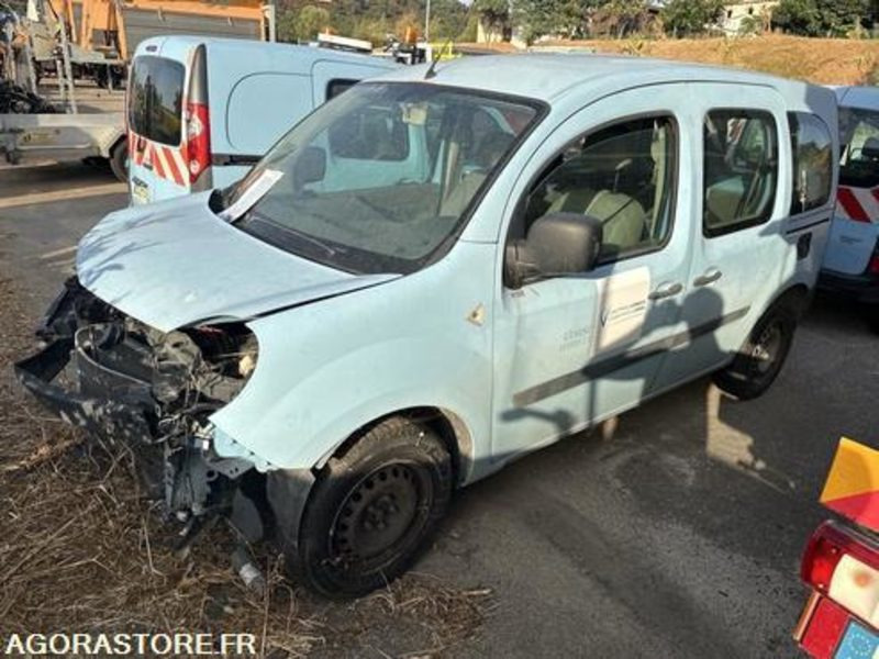 RENAULT KANGOO - 2008 - 75025KM - 5778GZ2A - Mali kombi: slika RENAULT KANGOO - 2008 - 75025KM - 5778GZ2A - Mali kombi RENAULT KANGOO - 2008 - 75025KM - 5778GZ2A - Mali kombi: slika RENAULT KANGOO - 2008 - 75025KM - 5778GZ2A - Mali kombi