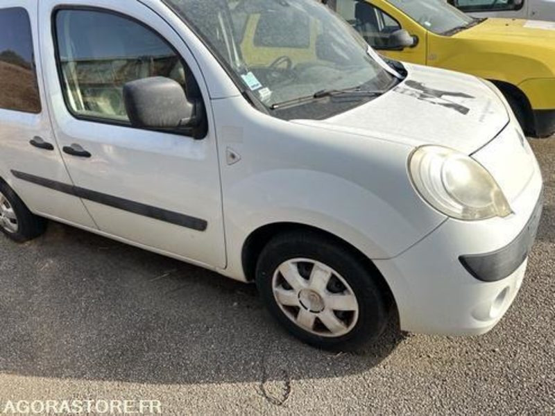 RENAULT KANGOO - 2009 - 196523KM - AF307QG - Mali kombi: slika RENAULT KANGOO - 2009 - 196523KM - AF307QG - Mali kombi RENAULT KANGOO - 2009 - 196523KM - AF307QG - Mali kombi: slika RENAULT KANGOO - 2009 - 196523KM - AF307QG - Mali kombi
