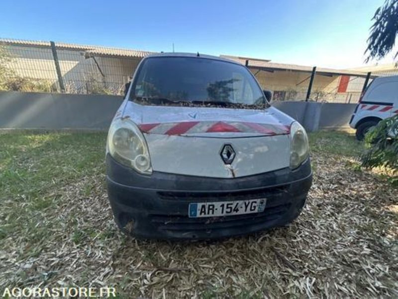 RENAULT KANGOO - 2010 - 278573km - AR154YG - Mali kombi: slika RENAULT KANGOO - 2010 - 278573km - AR154YG - Mali kombi RENAULT KANGOO - 2010 - 278573km - AR154YG - Mali kombi: slika RENAULT KANGOO - 2010 - 278573km - AR154YG - Mali kombi