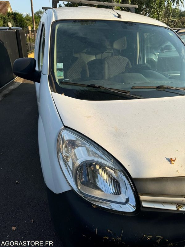 RENAULT - KANGOO - 2014 - 240000 KM - ROULANT - Mali kombi: slika RENAULT - KANGOO - 2014 - 240000 KM - ROULANT - Mali kombi RENAULT - KANGOO - 2014 - 240000 KM - ROULANT - Mali kombi: slika RENAULT - KANGOO - 2014 - 240000 KM - ROULANT - Mali kombi