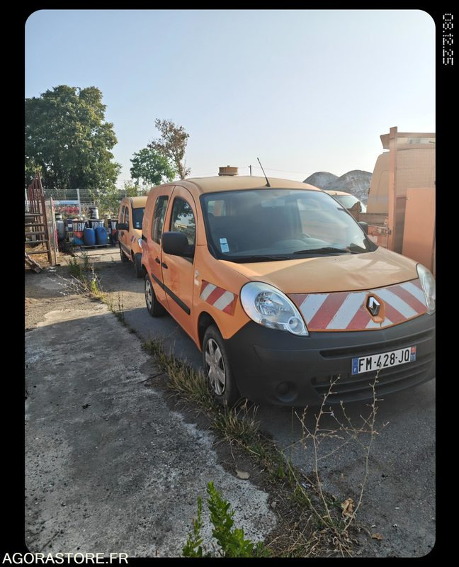 RENAULT KANGOO FM-428-JQ - 2008 - 195935 KM moteur tournant - Mali kombi: slika RENAULT KANGOO FM-428-JQ - 2008 - 195935 KM moteur tournant - Mali kombi RENAULT KANGOO FM-428-JQ - 2008 - 195935 KM moteur tournant - Mali kombi: slika RENAULT KANGOO FM-428-JQ - 2008 - 195935 KM moteur tournant - Mali kombi