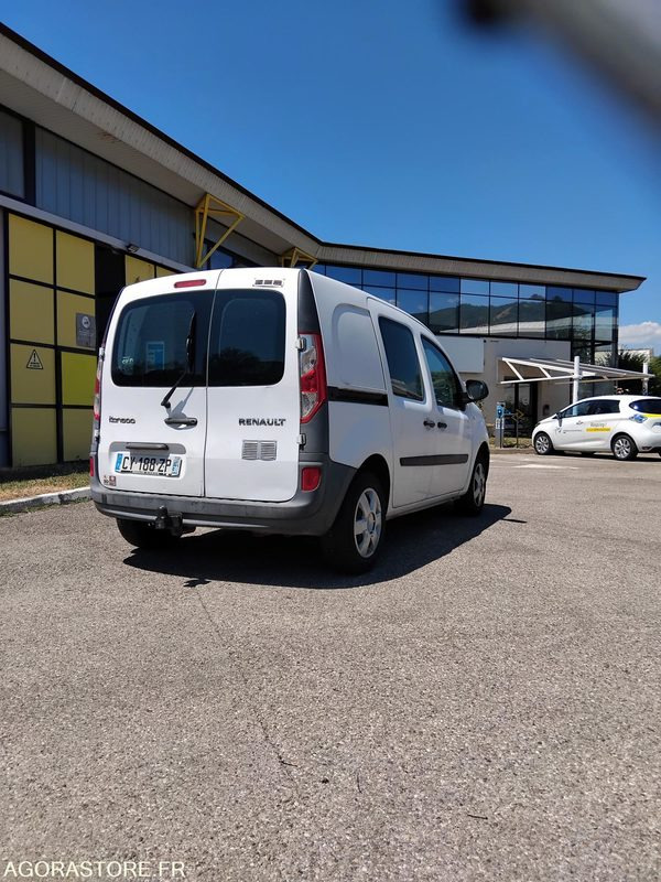 RENAULT KANGOO II Express (VU) 1.5 dci FAP 75CV_CY-188-ZP - Mali kombi: slika RENAULT KANGOO II Express (VU) 1.5 dci FAP 75CV_CY-188-ZP - Mali kombi RENAULT KANGOO II Express (VU) 1.5 dci FAP 75CV_CY-188-ZP - Mali kombi: slika RENAULT KANGOO II Express (VU) 1.5 dci FAP 75CV_CY-188-ZP - Mali kombi