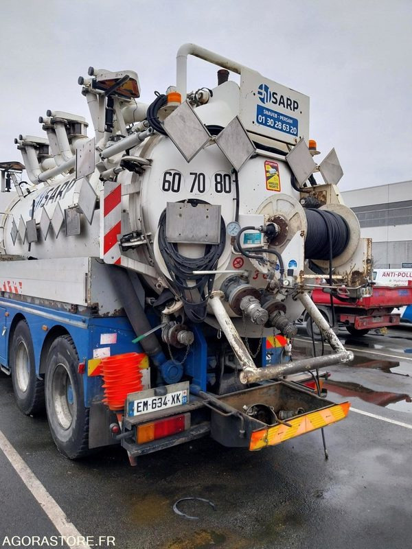 RENAULT KERAX HUWER ADR 2001 515000KM / PB BV EXPORT UNIQUEMENT - Vakum kamion: slika RENAULT KERAX HUWER ADR 2001 515000KM / PB BV EXPORT UNIQUEMENT - Vakum kamion RENAULT KERAX HUWER ADR 2001 515000KM / PB BV EXPORT UNIQUEMENT - Vakum kamion: slika RENAULT KERAX HUWER ADR 2001 515000KM / PB BV EXPORT UNIQUEMENT - Vakum kamion