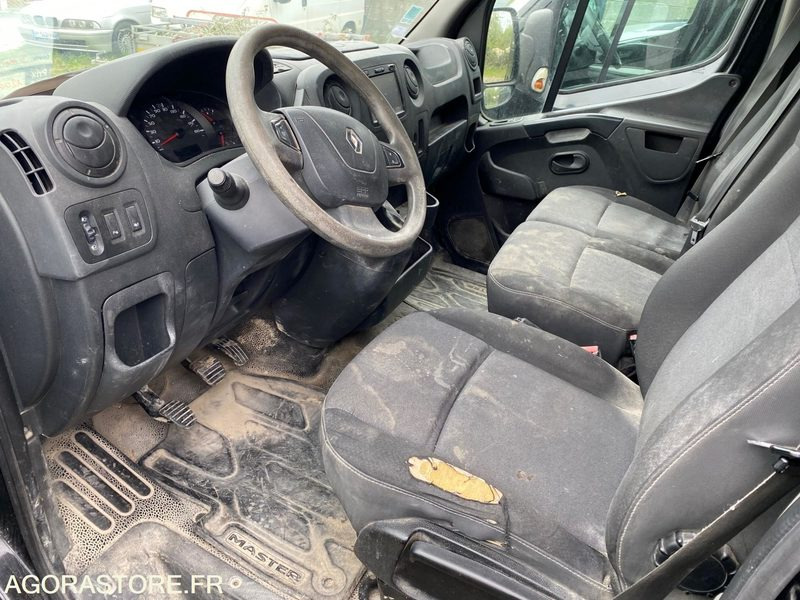 Furgon RENAULT MASTER - 06/2019 / 150709KM: slika Furgon RENAULT MASTER - 06/2019 / 150709KM