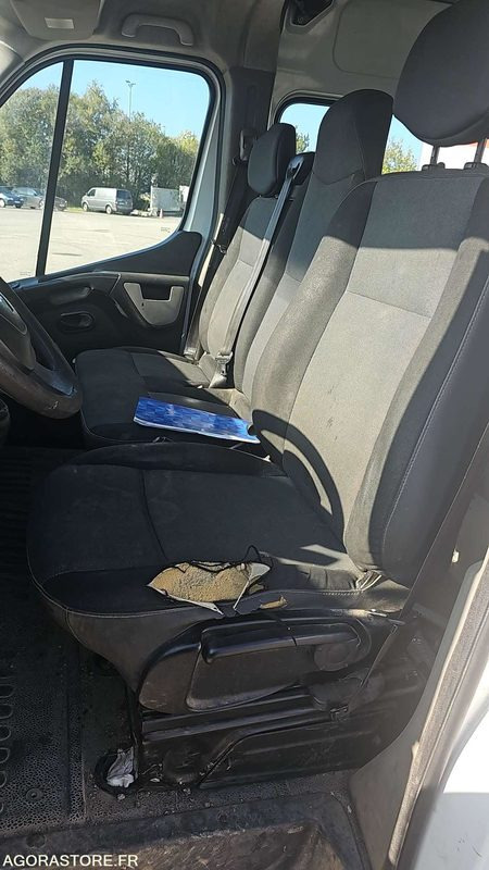 RENAULT MASTER - 2012 / 226185KM (CH220VG) - Furgon: slika  RENAULT MASTER - 2012 / 226185KM (CH220VG) - Furgon RENAULT MASTER - 2012 / 226185KM (CH220VG) - Furgon: slika  RENAULT MASTER - 2012 / 226185KM (CH220VG) - Furgon