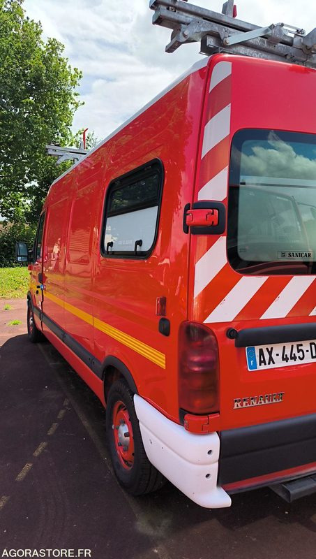 RENAULT MASTER II 2,5D - 2000 - 148197kms - Furgon: slika RENAULT MASTER II 2,5D - 2000 - 148197kms - Furgon RENAULT MASTER II 2,5D - 2000 - 148197kms - Furgon: slika RENAULT MASTER II 2,5D - 2000 - 148197kms - Furgon