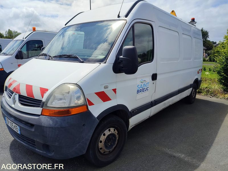 RENAULT MASTER II 2.5DCi - 120cv L3H2 - Furgon: slika RENAULT MASTER II 2.5DCi - 120cv L3H2 - Furgon RENAULT MASTER II 2.5DCi - 120cv L3H2 - Furgon: slika RENAULT MASTER II 2.5DCi - 120cv L3H2 - Furgon