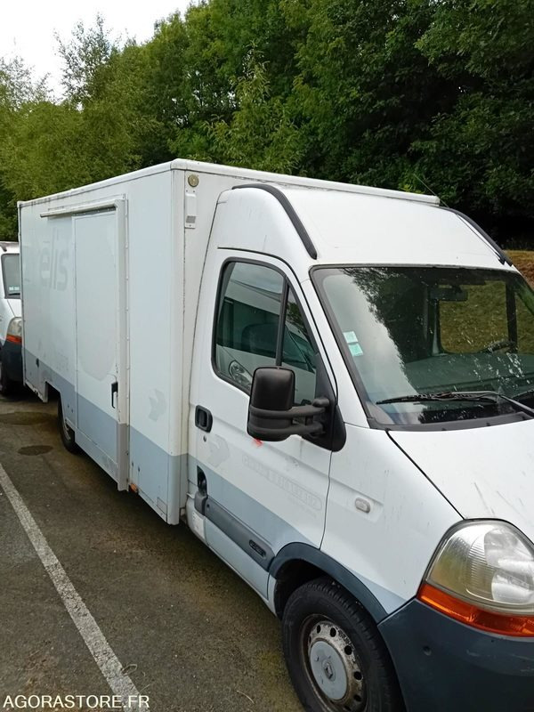 RENAULT MASTER II COMBI 2009 - Furgon: slika RENAULT MASTER II COMBI 2009 - Furgon RENAULT MASTER II COMBI 2009 - Furgon: slika RENAULT MASTER II COMBI 2009 - Furgon