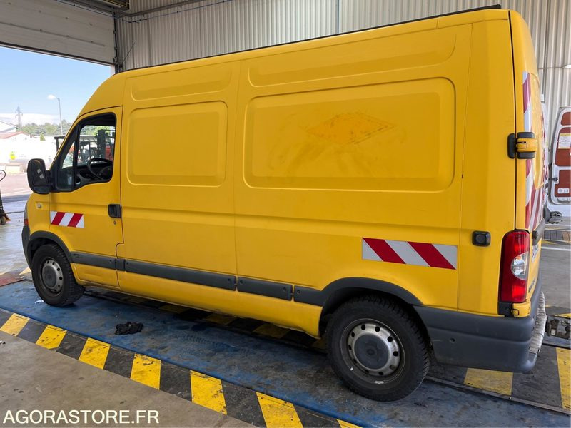 RENAULT MASTER L2H2 100.35 C - 2008 / 348198 KM (P1507015) - Furgon: slika RENAULT MASTER L2H2 100.35 C - 2008 / 348198 KM (P1507015) - Furgon RENAULT MASTER L2H2 100.35 C - 2008 / 348198 KM (P1507015) - Furgon: slika RENAULT MASTER L2H2 100.35 C - 2008 / 348198 KM (P1507015) - Furgon