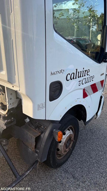 RENAULT MAXITY CHASSIS CABINE + BRAS DE LEVAGE BW 356 DP - Mali kamion kiper: slika RENAULT MAXITY CHASSIS CABINE + BRAS DE LEVAGE BW 356 DP - Mali kamion kiper RENAULT MAXITY CHASSIS CABINE + BRAS DE LEVAGE BW 356 DP - Mali kamion kiper: slika RENAULT MAXITY CHASSIS CABINE + BRAS DE LEVAGE BW 356 DP - Mali kamion kiper