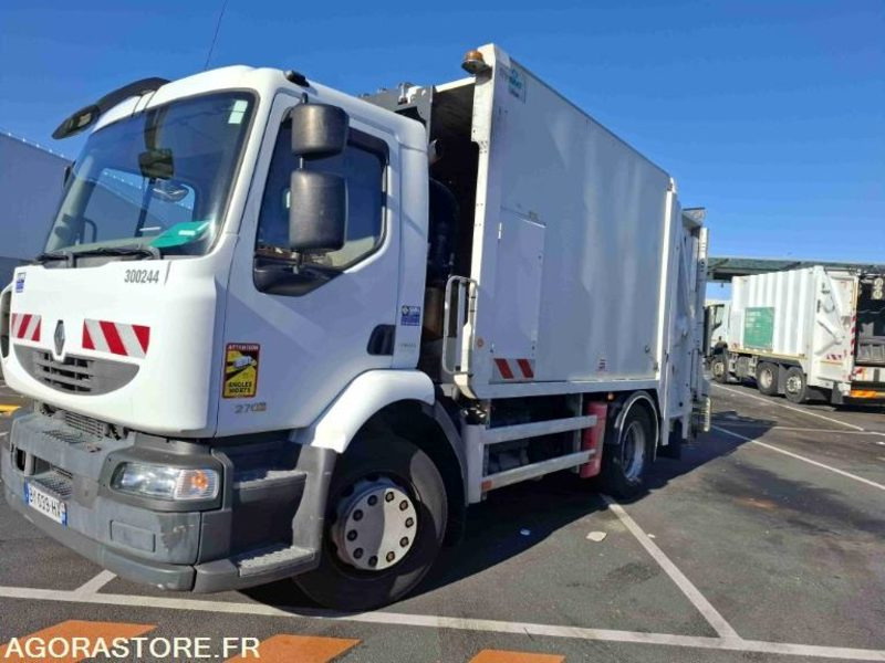 RENAULT MIDLUM 270 BOM 12.80m3 SEMAT CARGOPAC II V.E - 2011/159344 KM (BY039HX) - Kamion za odvoz smeća: slika RENAULT MIDLUM 270 BOM 12.80m3 SEMAT CARGOPAC II V.E - 2011/159344 KM (BY039HX) - Kamion za odvoz smeća RENAULT MIDLUM 270 BOM 12.80m3 SEMAT CARGOPAC II V.E - 2011/159344 KM (BY039HX) - Kamion za odvoz smeća: slika RENAULT MIDLUM 270 BOM 12.80m3 SEMAT CARGOPAC II V.E - 2011/159344 KM (BY039HX) - Kamion za odvoz smeća
