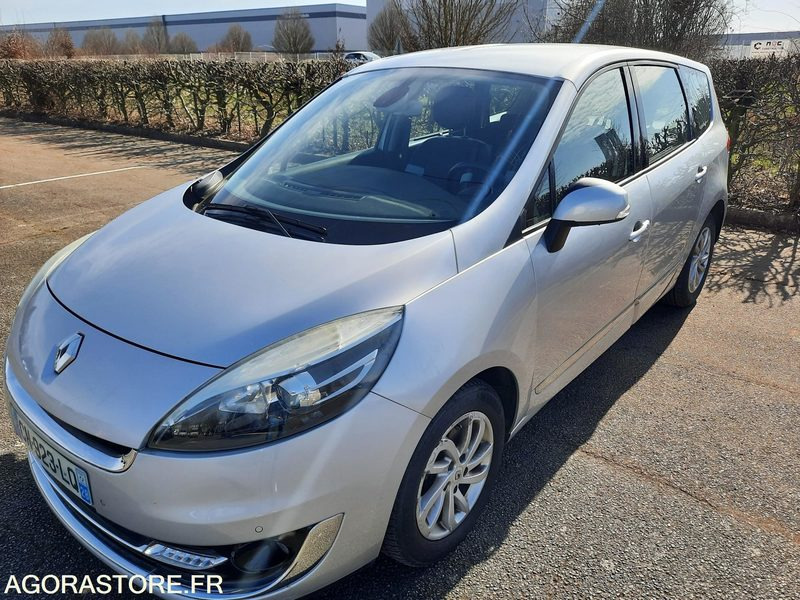 RENAULT SCENIC - 2012 - CN923LQ - Automobil: slika RENAULT SCENIC - 2012 - CN923LQ - Automobil RENAULT SCENIC - 2012 - CN923LQ - Automobil: slika RENAULT SCENIC - 2012 - CN923LQ - Automobil