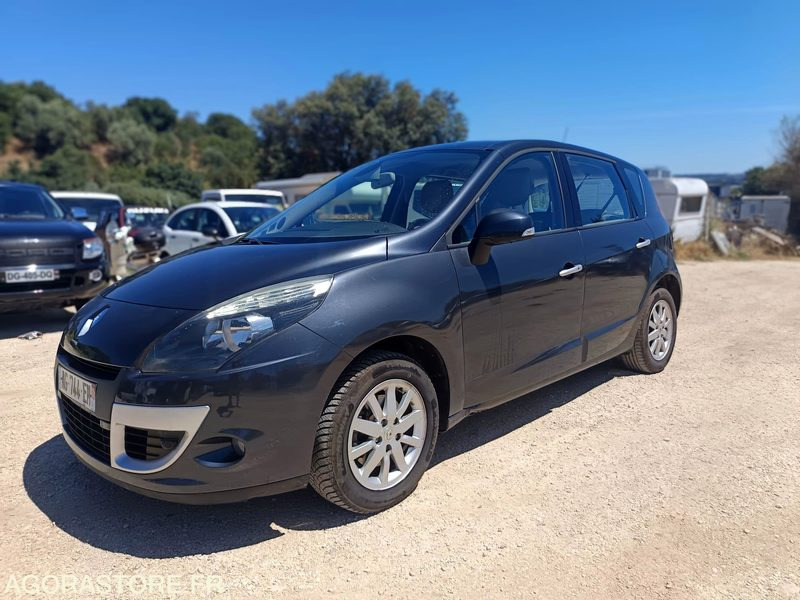 RENAULT SCENIC III 1.5 DCI 110CV - 2009 - 155000KMS - Automobil: slika RENAULT SCENIC III 1.5 DCI 110CV - 2009 - 155000KMS - Automobil RENAULT SCENIC III 1.5 DCI 110CV - 2009 - 155000KMS - Automobil: slika RENAULT SCENIC III 1.5 DCI 110CV - 2009 - 155000KMS - Automobil