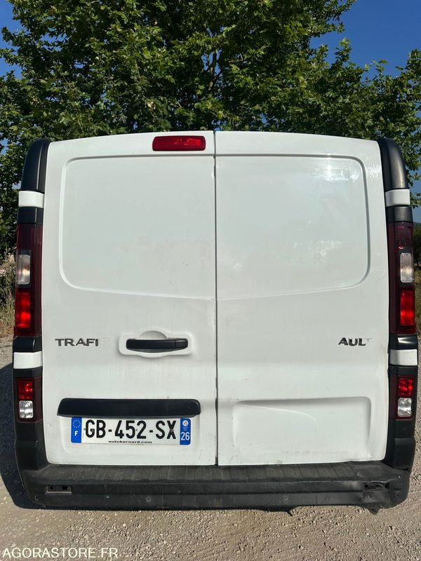 Furgon RENAULT TRAFIC 145 CV L1 H1 91000KMS 2021: slika Furgon RENAULT TRAFIC 145 CV L1 H1 91000KMS 2021