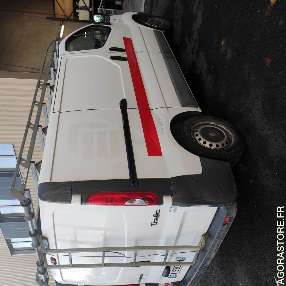 RENAULT - TRAFIC - 2012 / 213372 KMS (CA-930-LH) - Furgon: slika RENAULT - TRAFIC - 2012 / 213372 KMS (CA-930-LH) - Furgon RENAULT - TRAFIC - 2012 / 213372 KMS (CA-930-LH) - Furgon: slika RENAULT - TRAFIC - 2012 / 213372 KMS (CA-930-LH) - Furgon