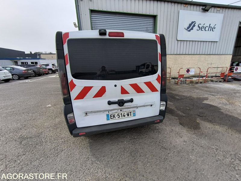 RENAULT TRAFIC - 283 019 KM - 2006 -EK-514-WT - Furgon: slika RENAULT TRAFIC - 283 019 KM - 2006 -EK-514-WT - Furgon RENAULT TRAFIC - 283 019 KM - 2006 -EK-514-WT - Furgon: slika RENAULT TRAFIC - 283 019 KM - 2006 -EK-514-WT - Furgon