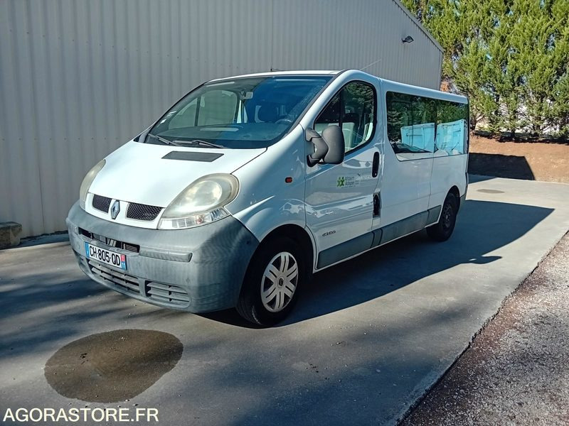 RENAULT TRAFIC VP DCI 100 TPMR - 134000km - 2006 - Furgon: slika RENAULT TRAFIC VP DCI 100 TPMR - 134000km - 2006 - Furgon RENAULT TRAFIC VP DCI 100 TPMR - 134000km - 2006 - Furgon: slika RENAULT TRAFIC VP DCI 100 TPMR - 134000km - 2006 - Furgon