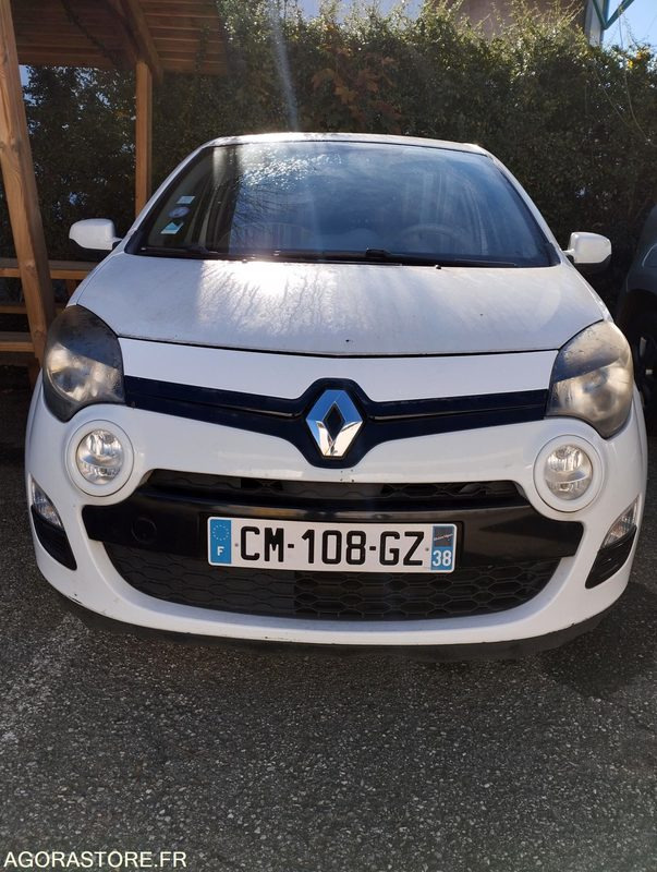 RENAULT TWINGO II _ mot. 1.2i 16V LEV 16V eco2 75cv _ CM-108-GZ - Automobil: slika RENAULT TWINGO II _ mot. 1.2i 16V LEV 16V eco2 75cv _ CM-108-GZ - Automobil RENAULT TWINGO II _ mot. 1.2i 16V LEV 16V eco2 75cv _ CM-108-GZ - Automobil: slika RENAULT TWINGO II _ mot. 1.2i 16V LEV 16V eco2 75cv _ CM-108-GZ - Automobil